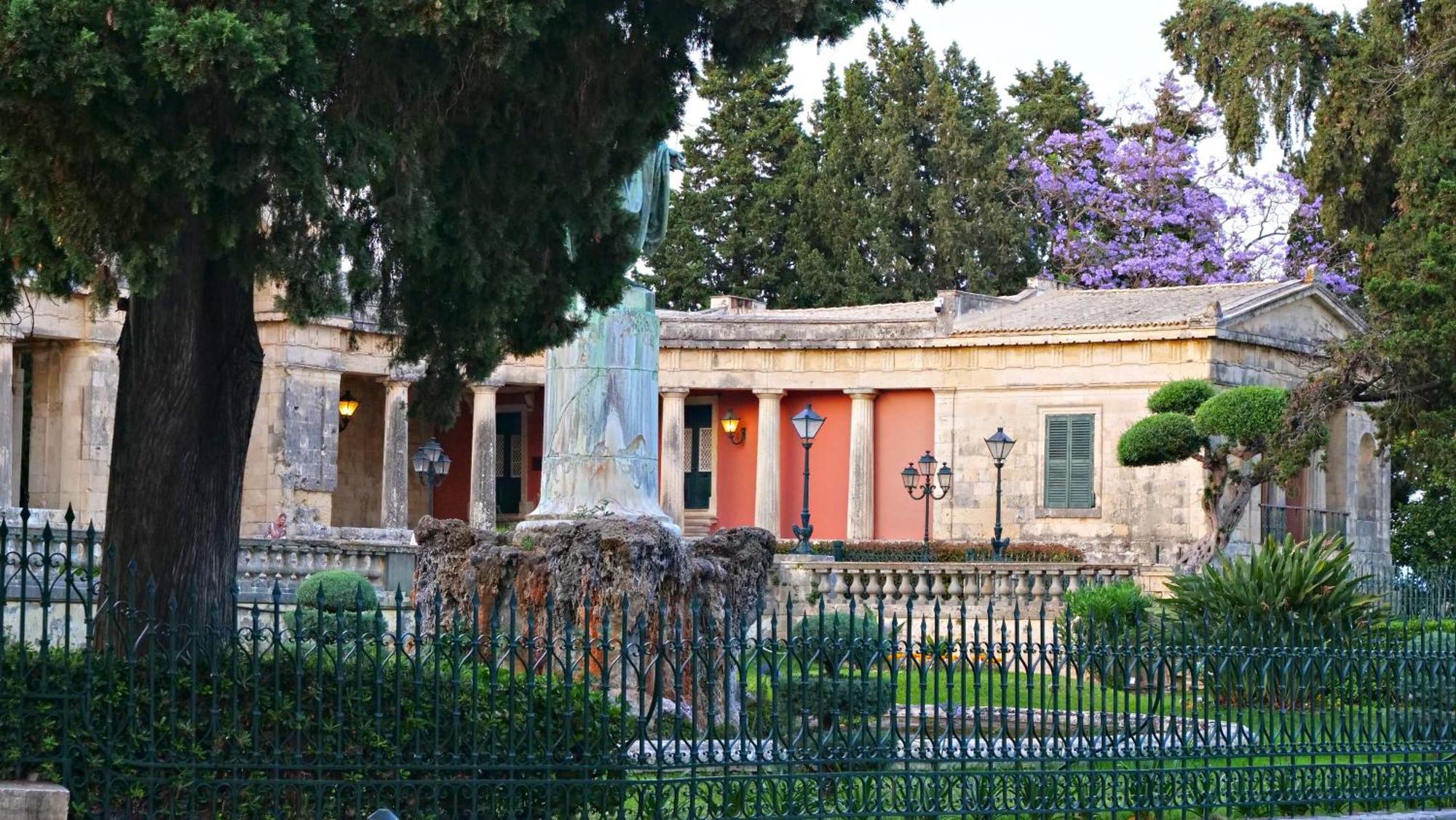 Nikolakis Kofineta 公寓